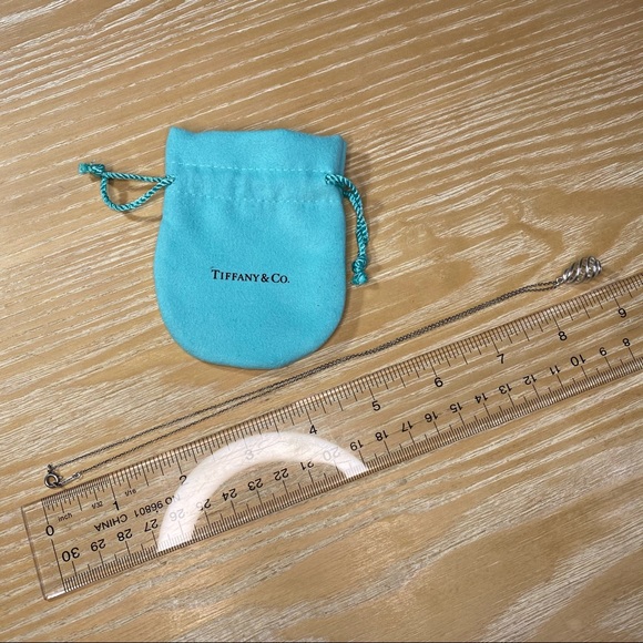 Tiffany Venezia Luce Mini Pendant Necklace - Picture 9 of 10